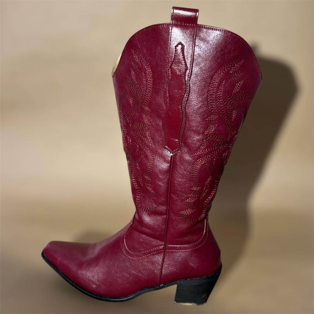 Wide Calf Cowgirl Boots